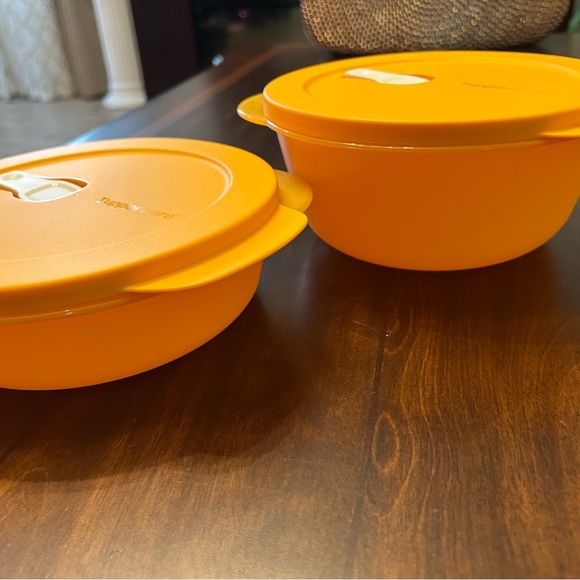 Tupperware Orange Kitchen Storage Bowls with Lids - Picture 1 of 3